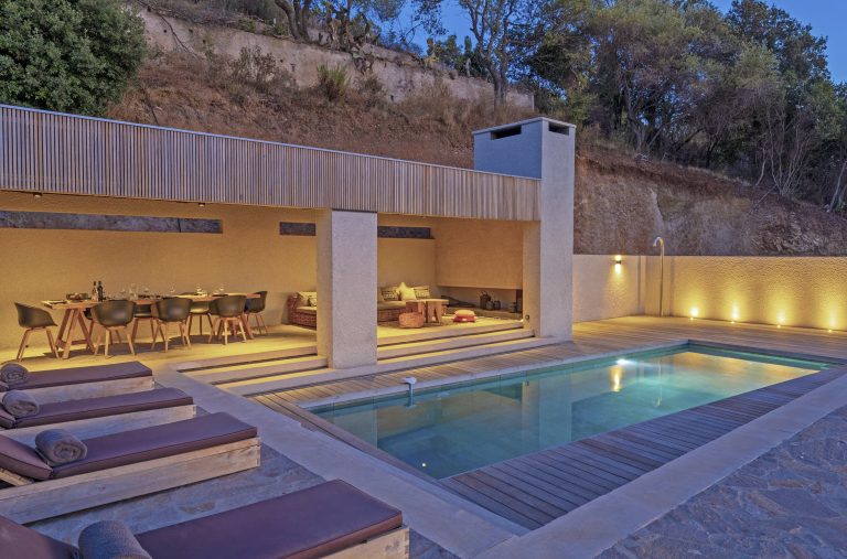 Portigliolo villa rental with pool