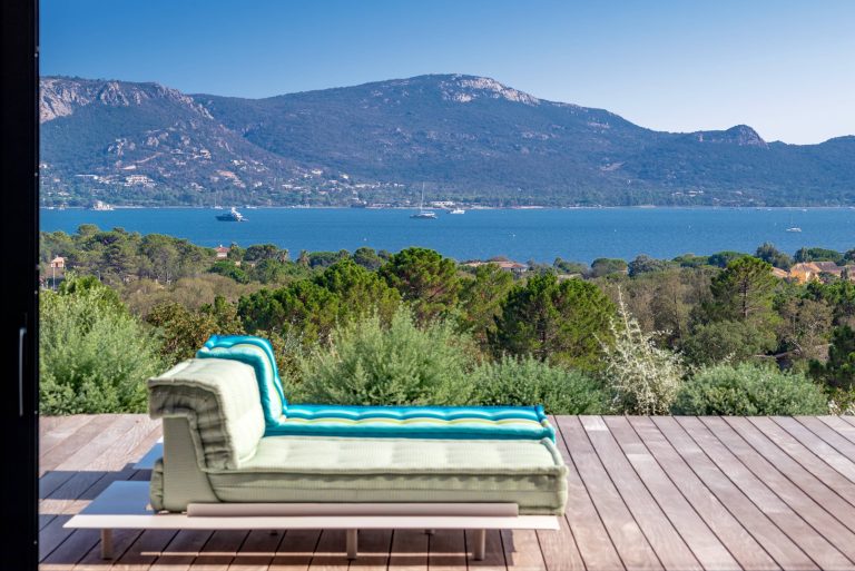Porto-Vecchio, location au cœur d'un domaine privé