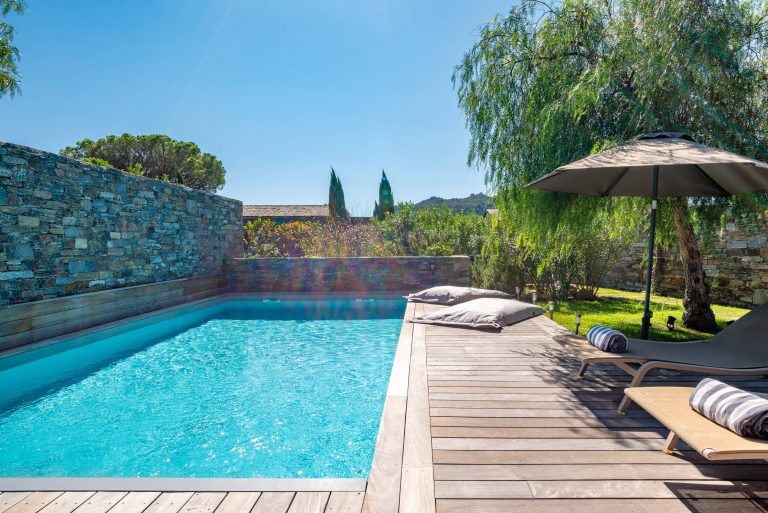 Santa Giulia villa avec piscine à louer