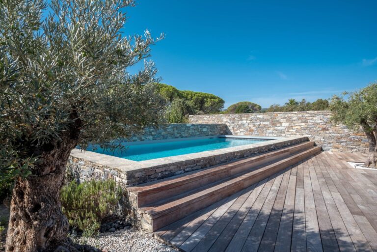 Villa à louer avec accès direct à la plage de Santa Giulia