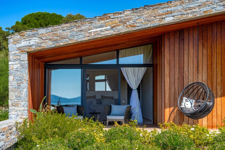 A louer Porto-Vecchio villa avec splendide panorama