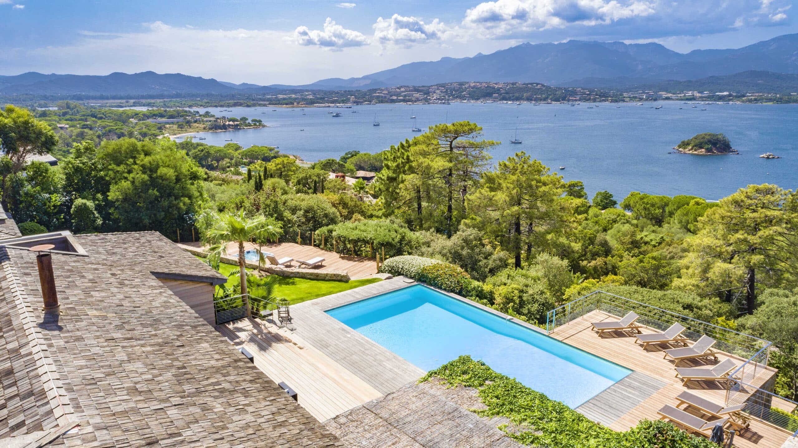 Wide view of the Gulf of Porto-Vecchio