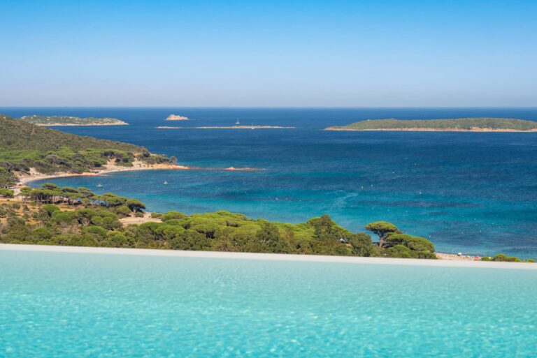 Palombaggia une propriété avec vue mer exceptionnelle