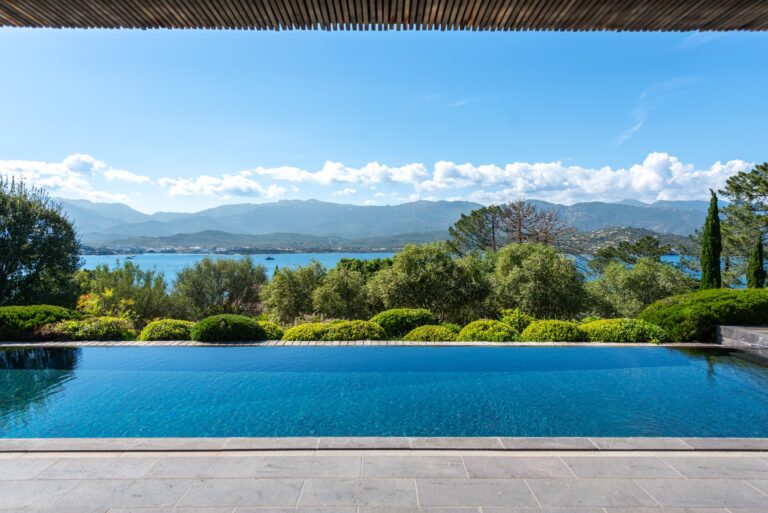 Superbe maison à louer dans le Golfe de Porto-Vecchio